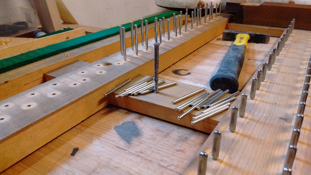 Changement des pointes de balancier, Grotrian Steinweg droit