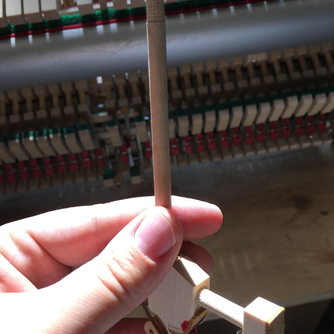 collage têtes de marteaux piano