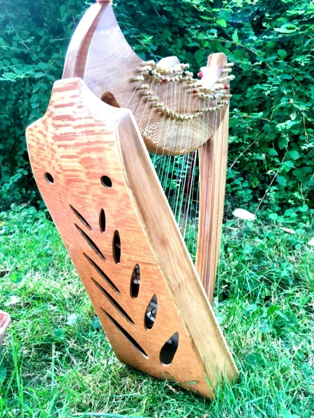 artisan harpe fabrication facteur